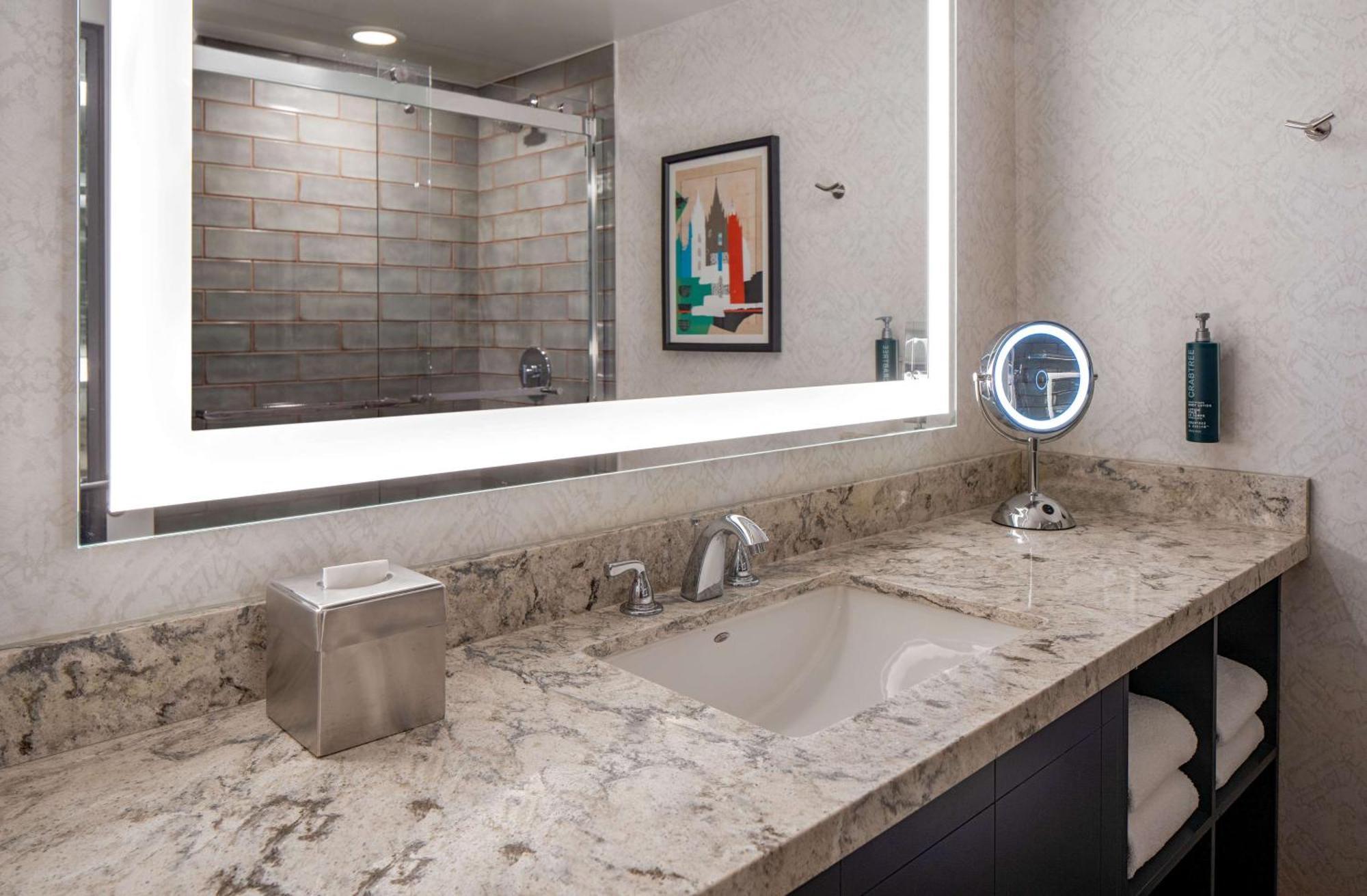 Doubletree Suites By Hilton Salt Lake City Buitenkant foto