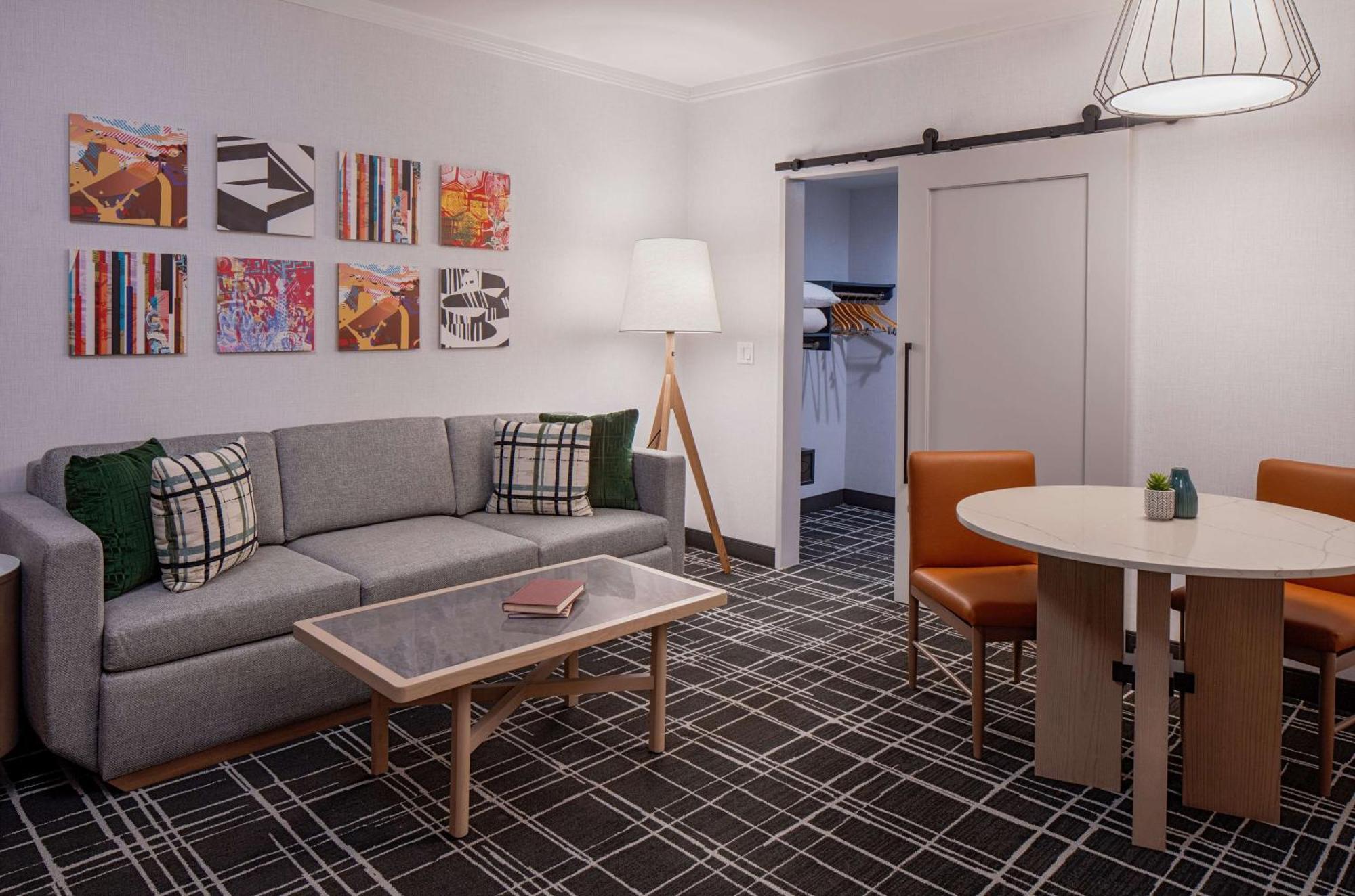 Doubletree Suites By Hilton Salt Lake City Buitenkant foto